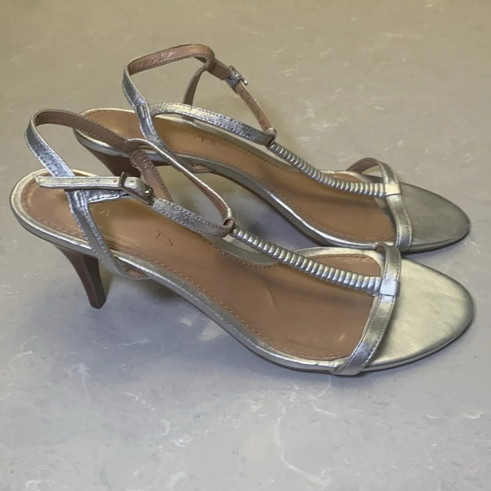 Talbots silver leather heels size 9